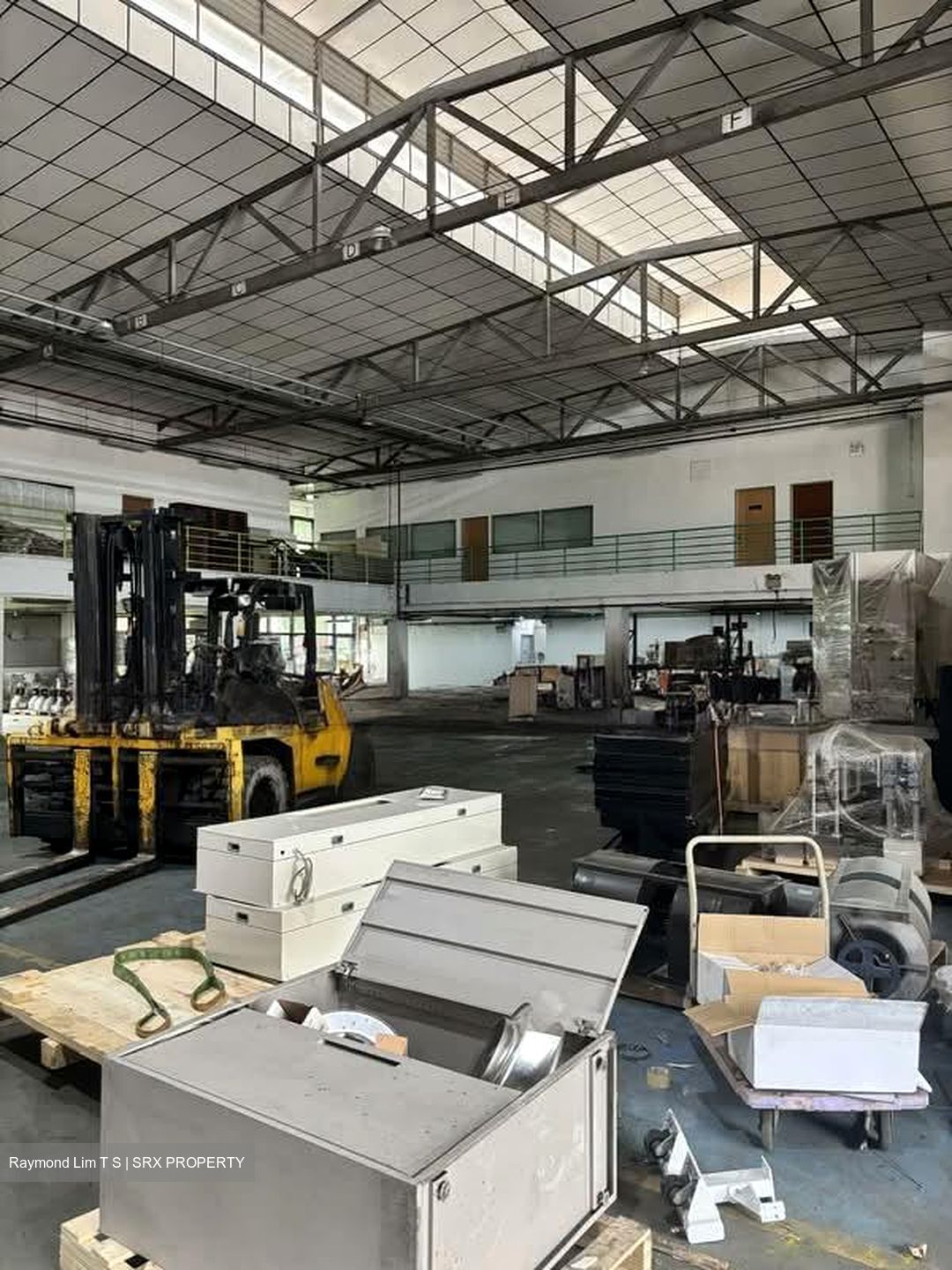 Joo Koon Road (D22), Factory #583748161